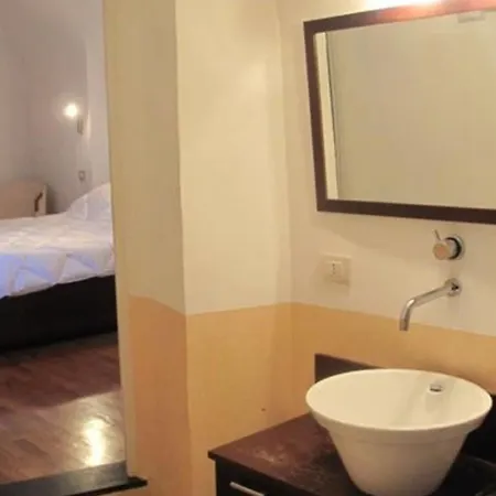بيت للعطل 2 Bed House Sleeps 5 - Terrace - Communal Pool