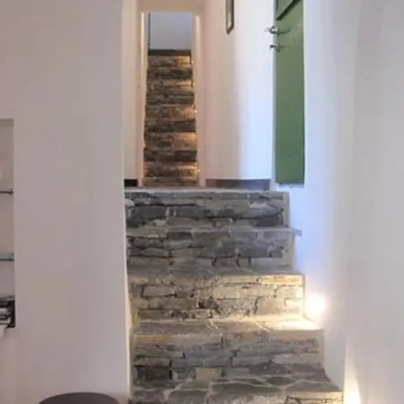 別荘 2 Bed House Sleeps 5 - Terrace - Communal Pool *