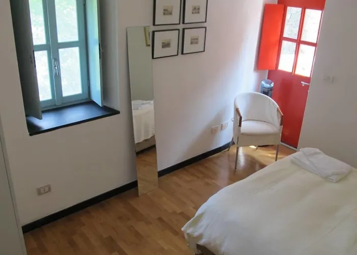 Σπίτι διακοπών 2 Bed House Sleeps 5 - Terrace - Communal Pool *