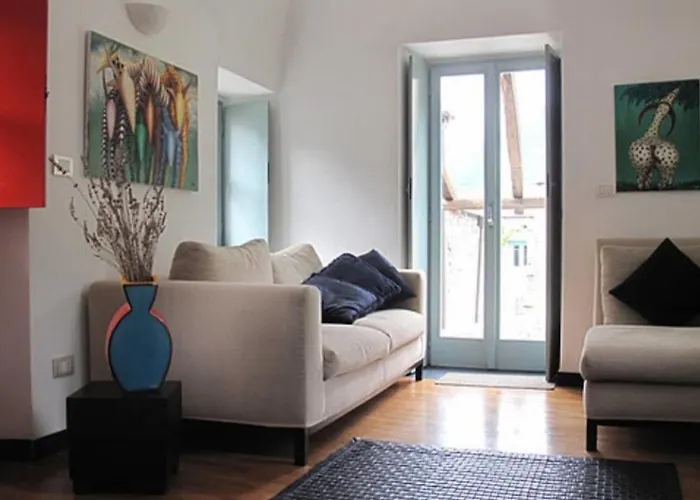 Σπίτι διακοπών 2 Bed House Sleeps 5 - Terrace - Communal Pool Colletta